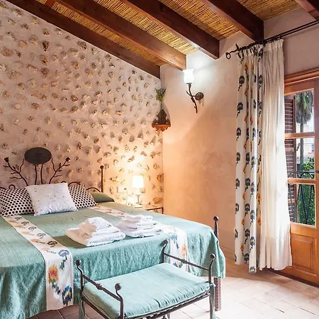Cas Metge Monjo Villa *